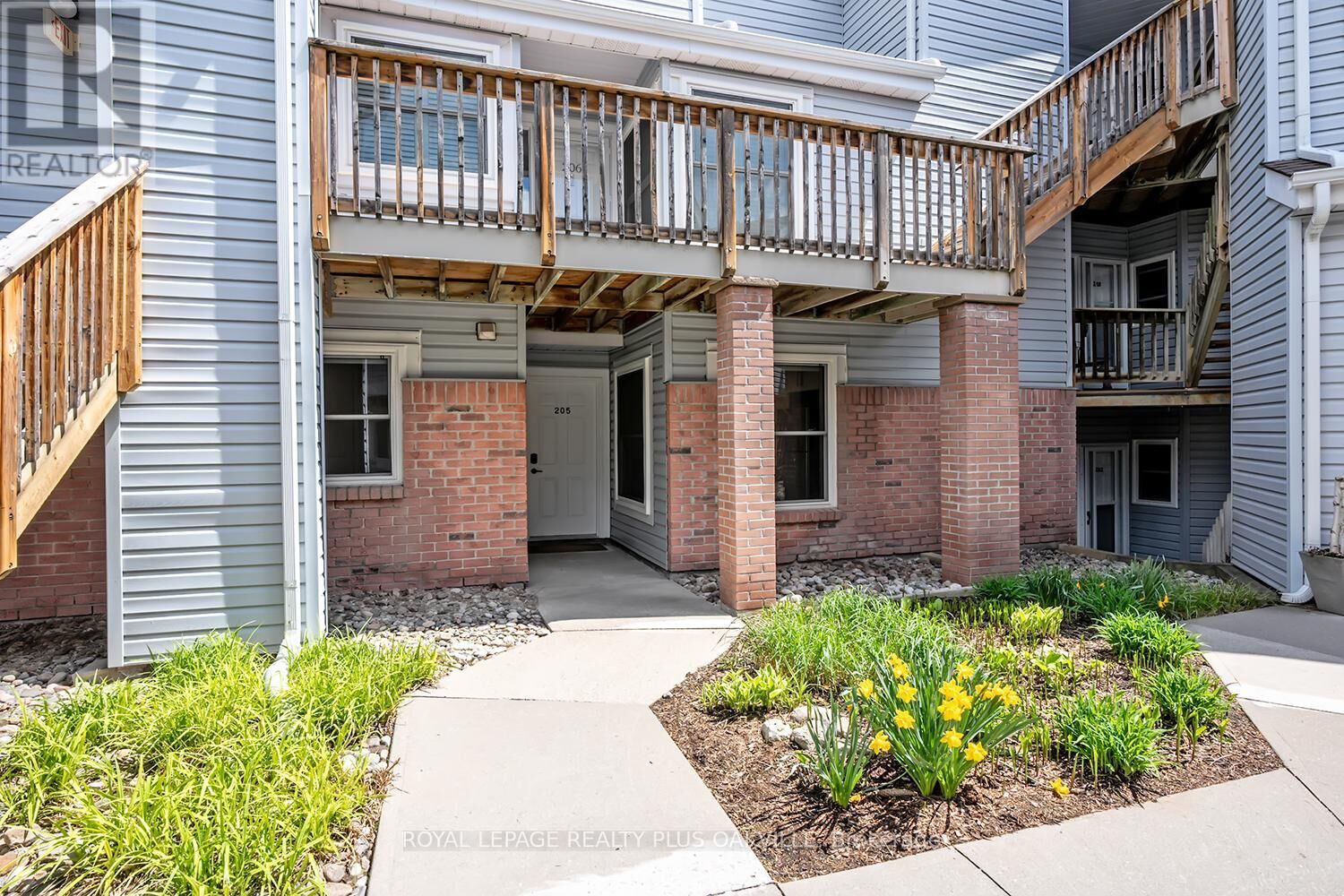Property Photo:  1220 Thorpe Road 205  ON L7S 2H4 