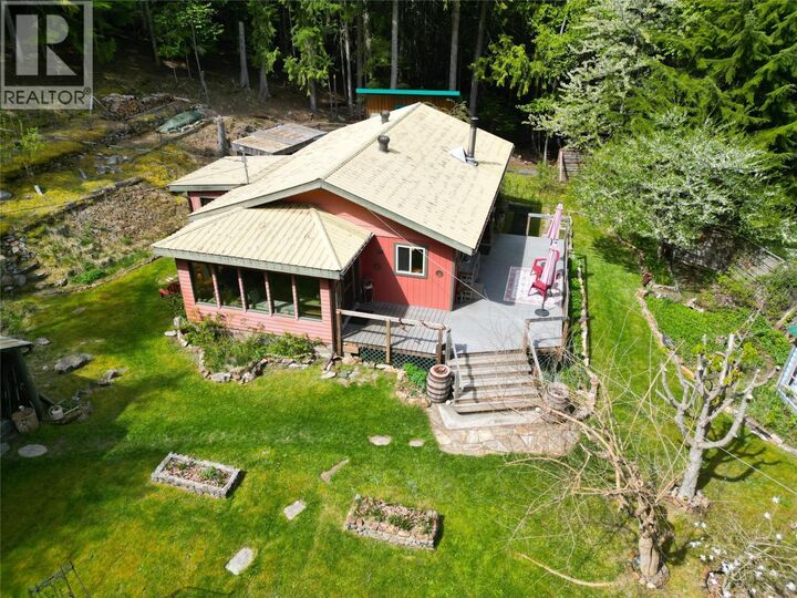 Property Photo:  281 Iwanik Road  BC V1L 0B5 