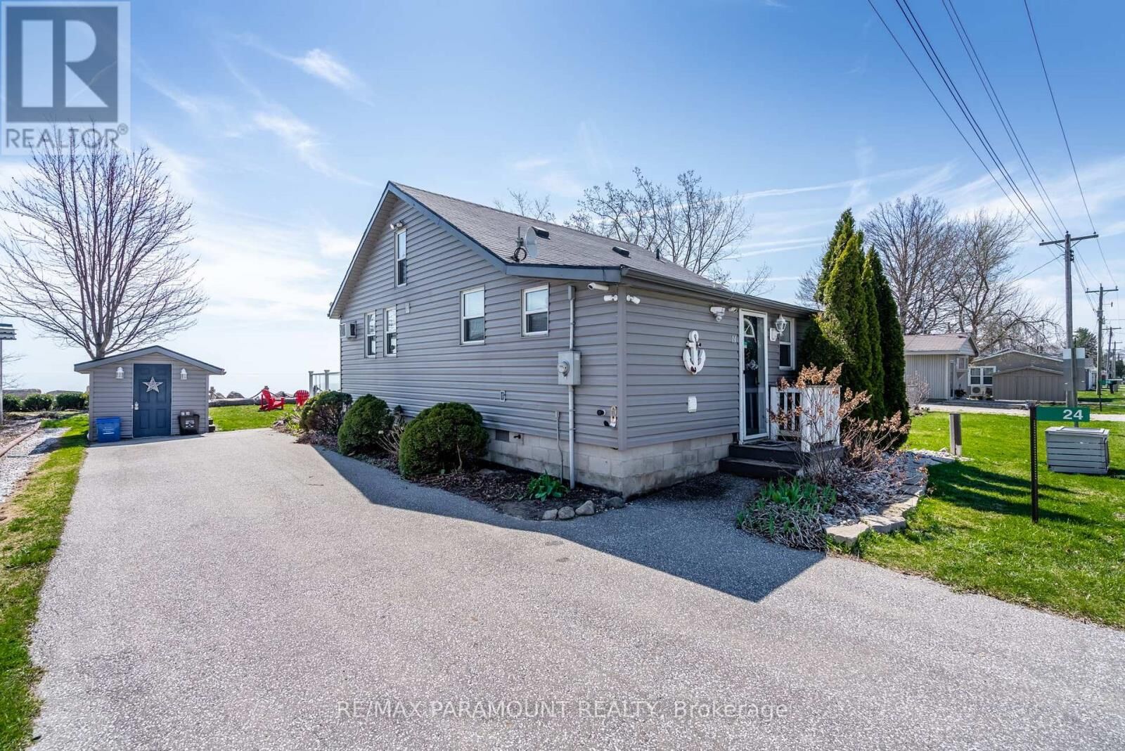 Property Photo:  24 Pulley Road  ON N0P 2P0 
