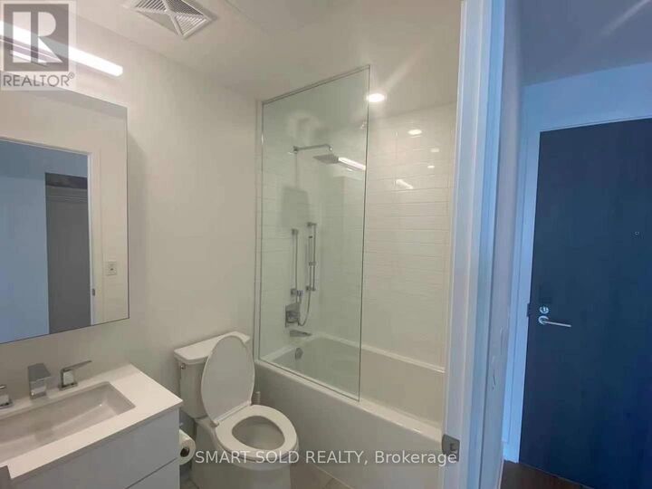 Property Photo:  20 Lombard Street 3614  ON M5C 0A7 