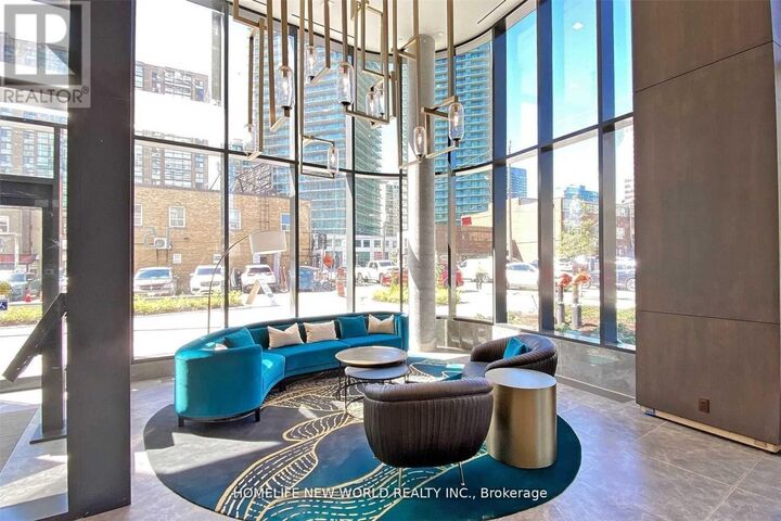 Property Photo:  15 Holmes Avenue 1705  ON M2N 0L4 