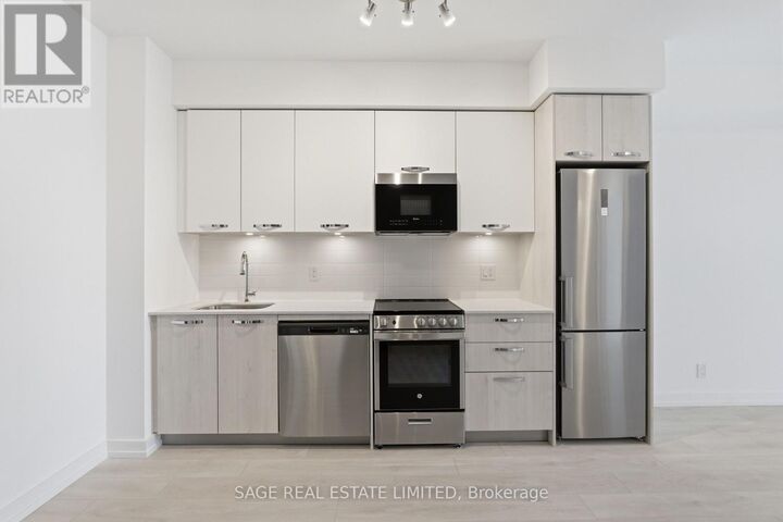 Property Photo:  75 James Street South 711  ON L8P 2Y9 