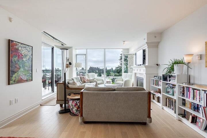 Property Photo:  15445 Vine Avenue 603  BC V4B 2T3 