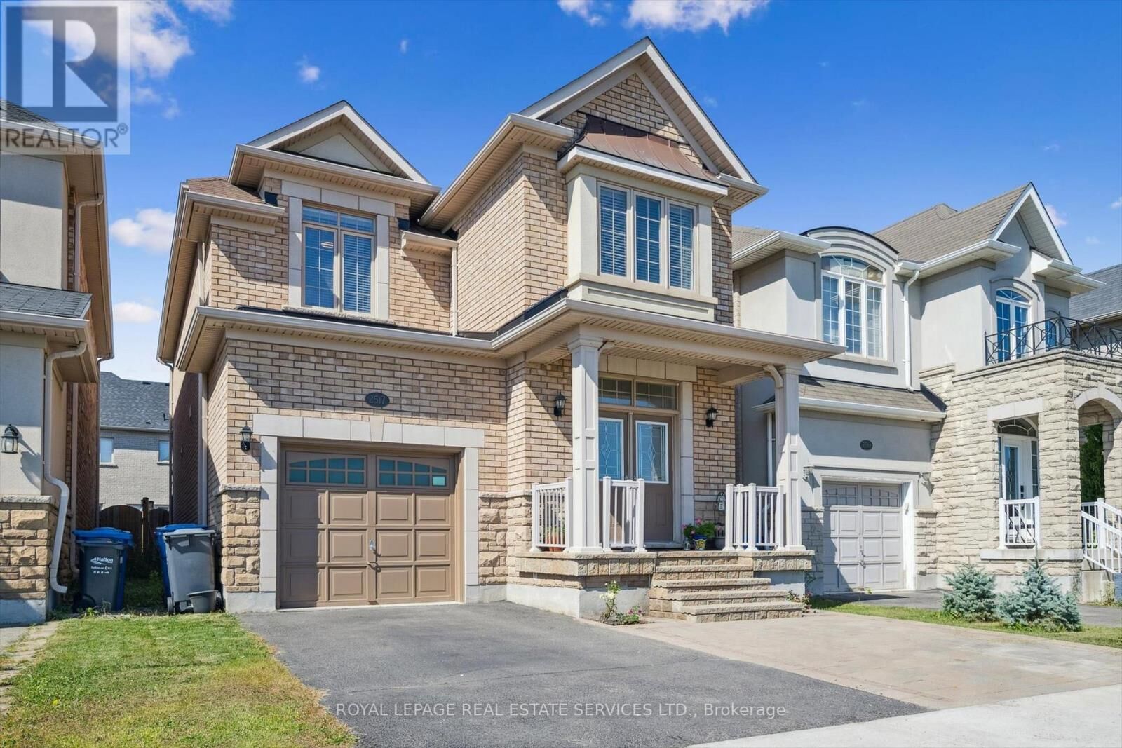 Property Photo:  2517 Pine Glen Road  ON L6M 0R7 