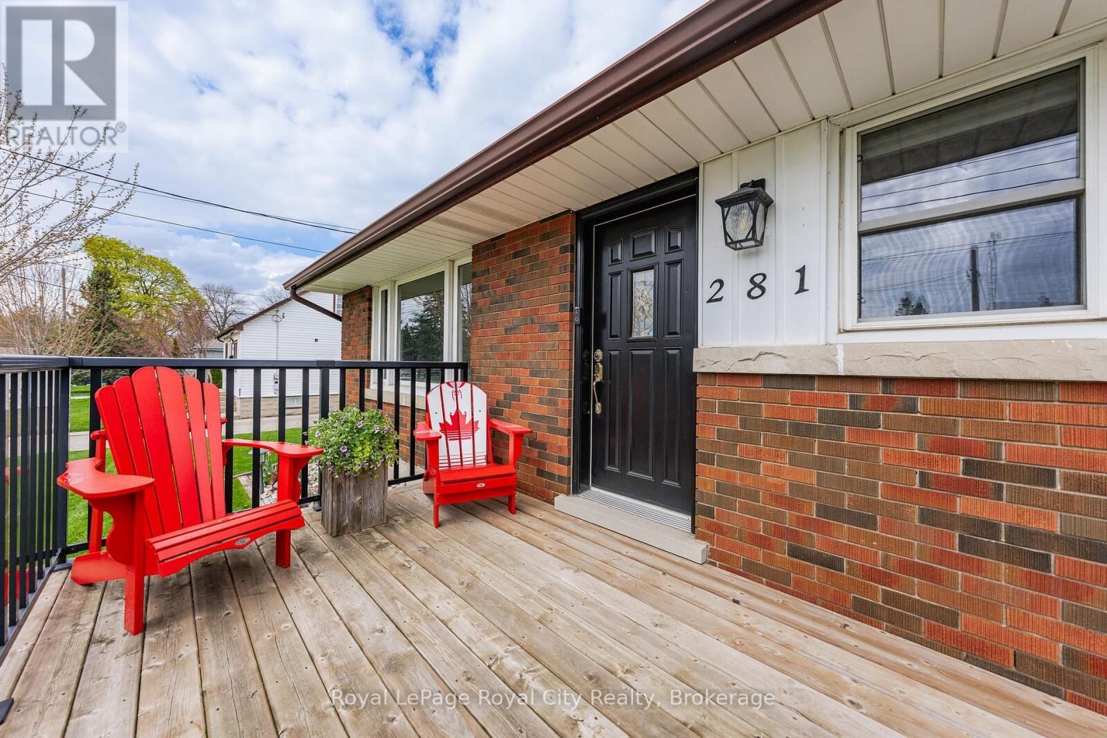 Property Photo:  281 Metcalfe Street  ON N1E 4Z2 