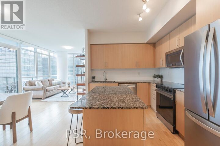 Property Photo:  55 Bremner Boulevard 3101  ON M5J 0A6 