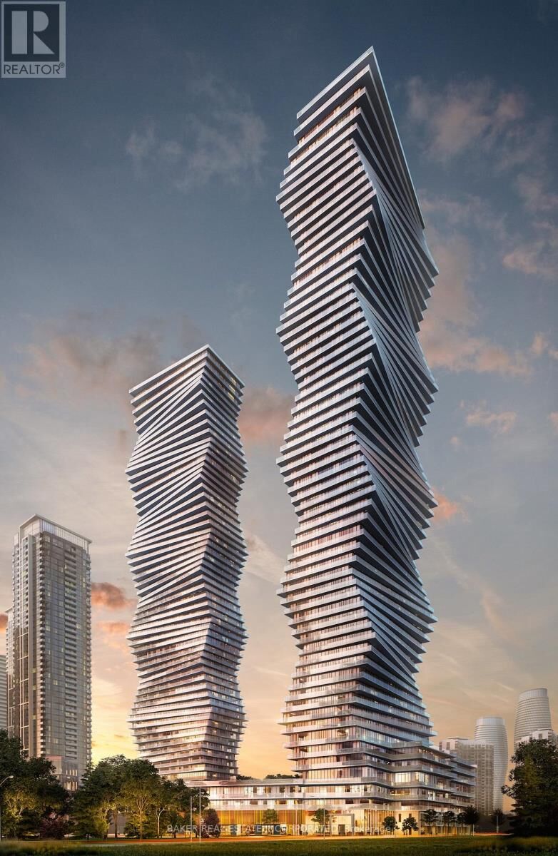 Property Photo:  3900 Confederation Parkway 3804  ON L5B 0M3 