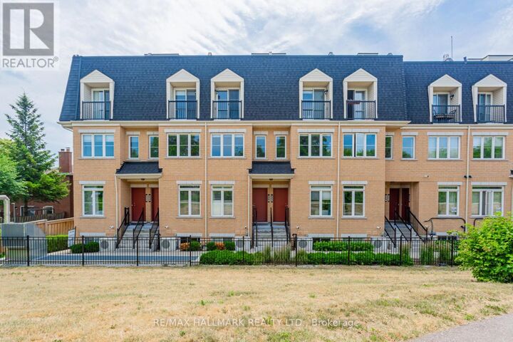 Property Photo:  380 Hopewell Avenue 224  ON M6E 2S2 