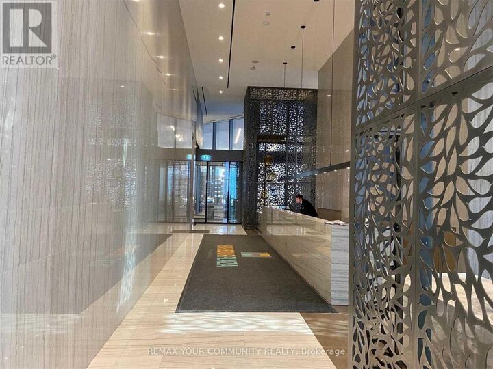Property Photo:  88 Harbour Street 3701  ON M5J 1B7 