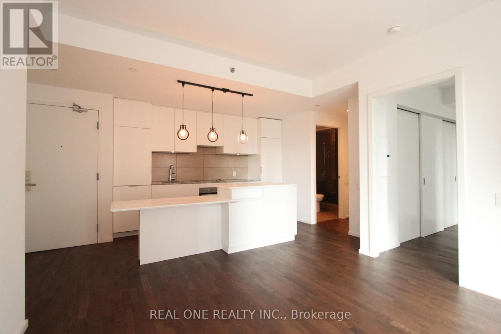 Property Photo:  5 St Joseph Street 907  ON M4Y 1J6 