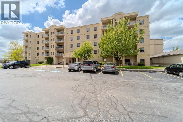 Property Photo:  315 Village Grove Drive 301  ON N8N 5G4 