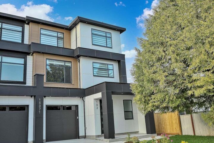 Property Photo:  15371 94 Avenue 102  BC V3R 1E3 