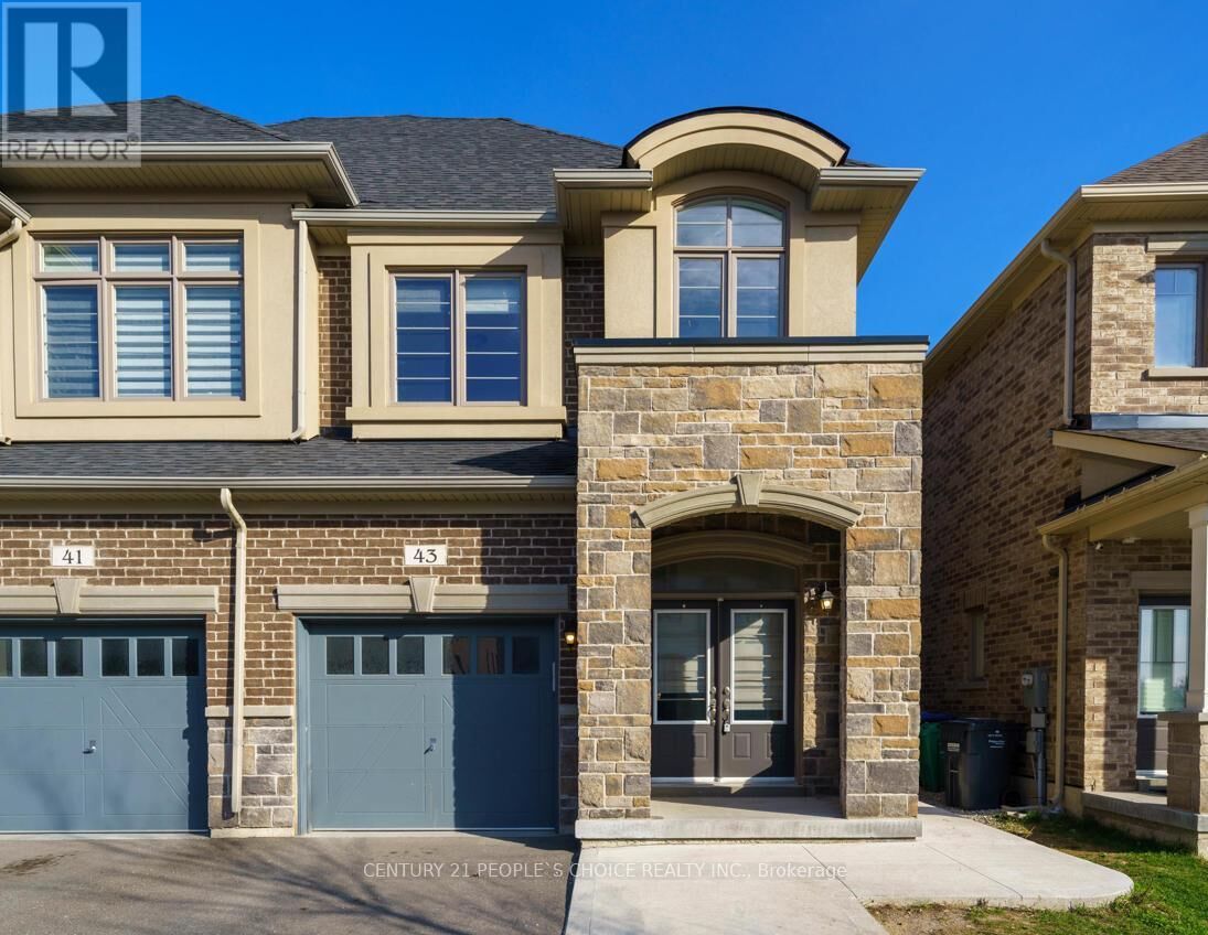 Property Photo:  43 Quinton Ridge  ON L6Y 6J4 