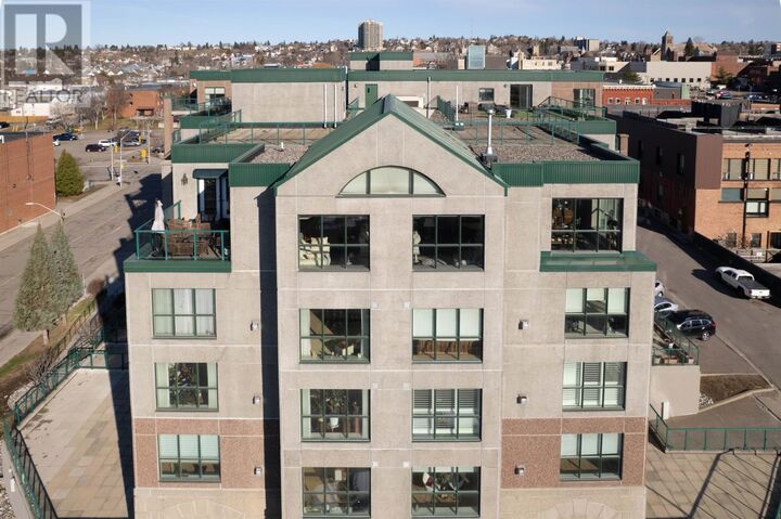 Property Photo:  501 50 Water St S  ON P7B 6Y9 