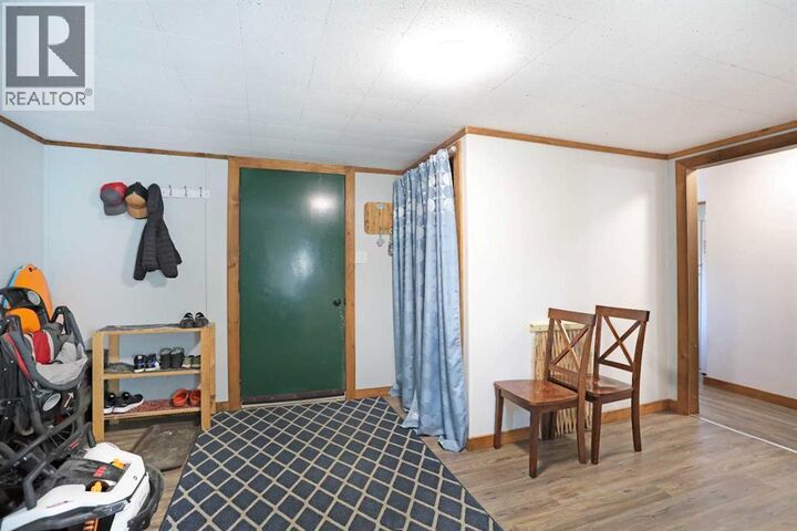 Property Photo:  7 Prins Trailer Park  AB T1R 1B8 
