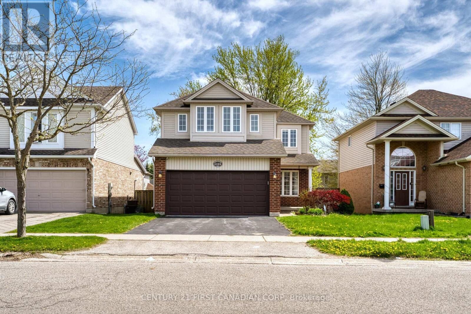 Property Photo: 1121 South Wenige Drive ON N5X 4G5
