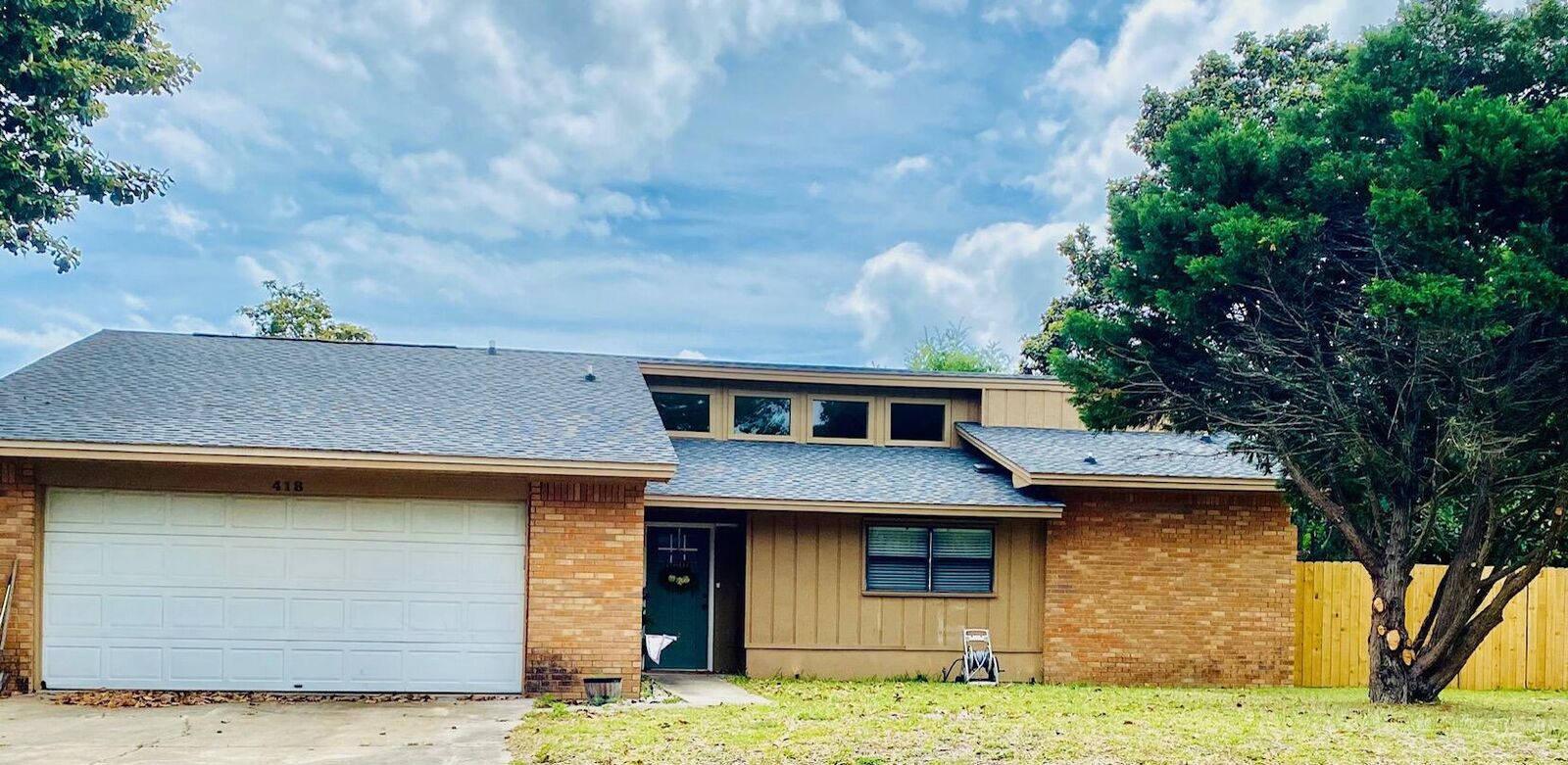 Property Photo:  418 Snapper Drive  FL 32541 