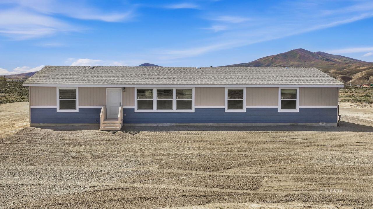 Property Photo: 7842 Jacinto Drive NV 89801