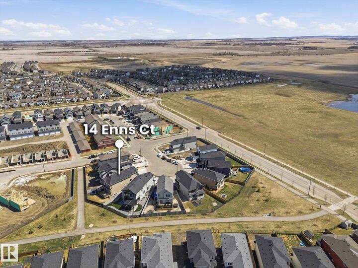 Property Photo:  14 Enns Crest  AB T8L 0Z4 