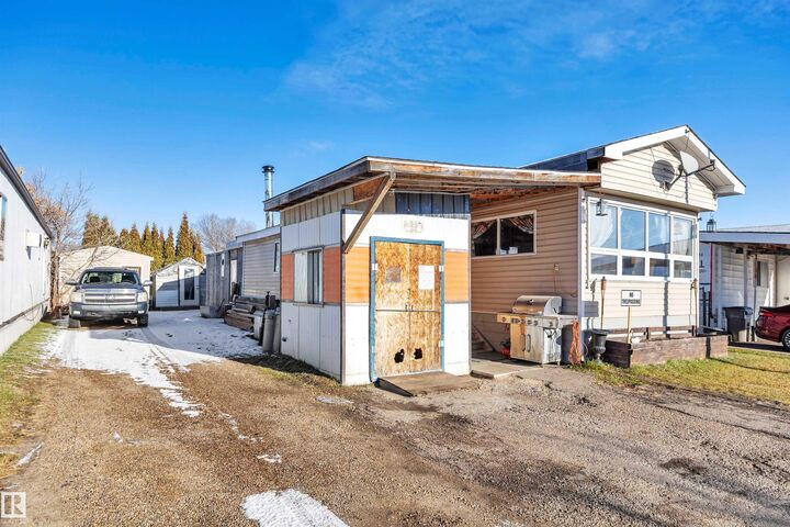 Property Photo:  21 Calmar Mobile Home Park  AB T0C 0V0 