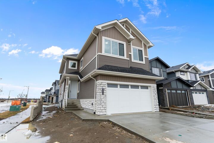 Property Photo:  804 Elderberry Court NW  AB T6M 3J7 