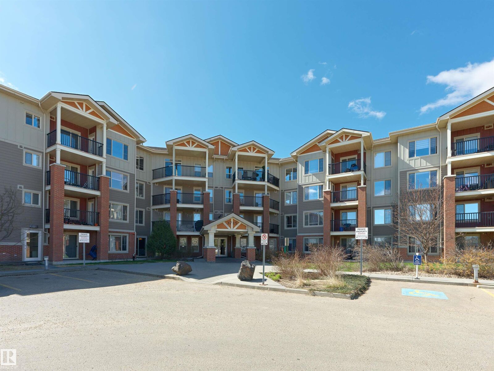 Property Photo:  3715 Whitelaw Lane NW 214  AB T6W 2C3 