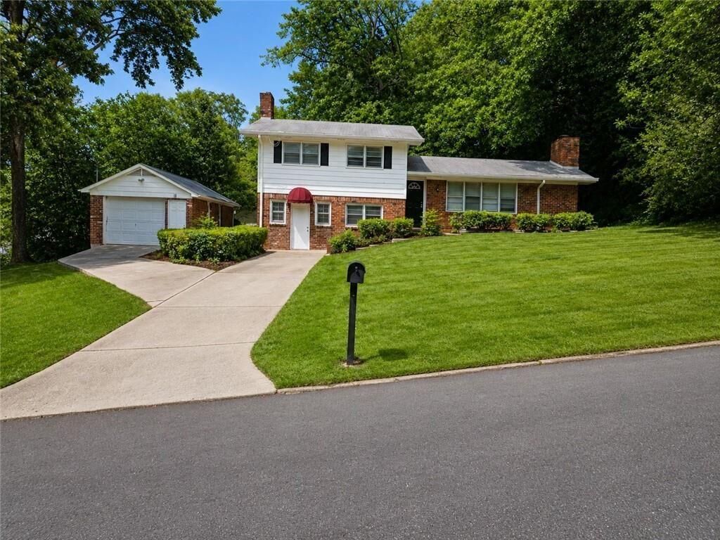 Property Photo:  1037 Mell Avenue  GA 30021 