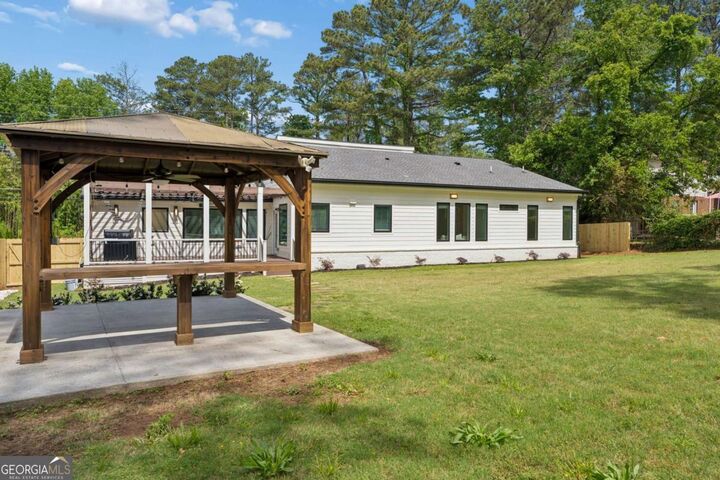 Property Photo:  4130 Lower Roswell Road  GA 30068 