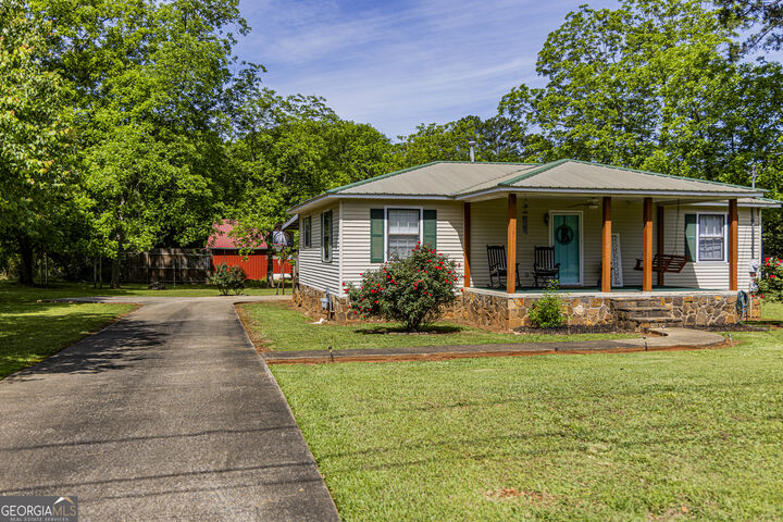 Property Photo:  419 Pine Street  GA 30125 