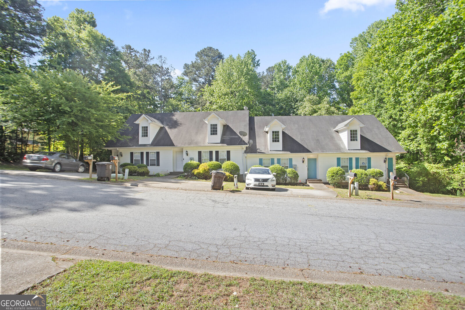 Property Photo:  6712 Lakewood Drive  GA 30135 