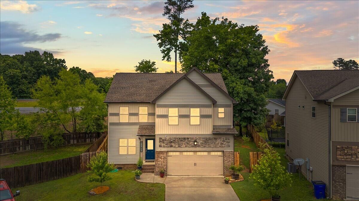 Property Photo:  1182 Stone Gate Circle NW  TN 37312 