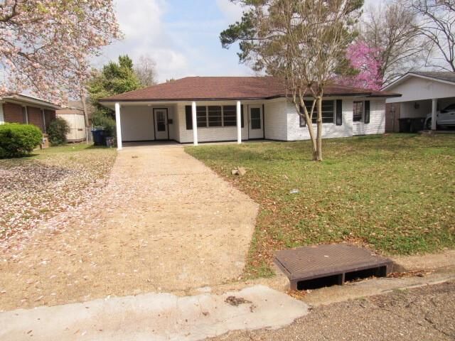 Property Photo:  704 Watson Drive  LA 71457 