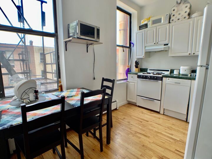 Property Photo:  912 Washington St 2  NJ 07030 