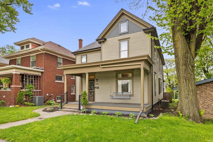 Property Photo:  1415 Swinney Park Place  IN 46802-4108 