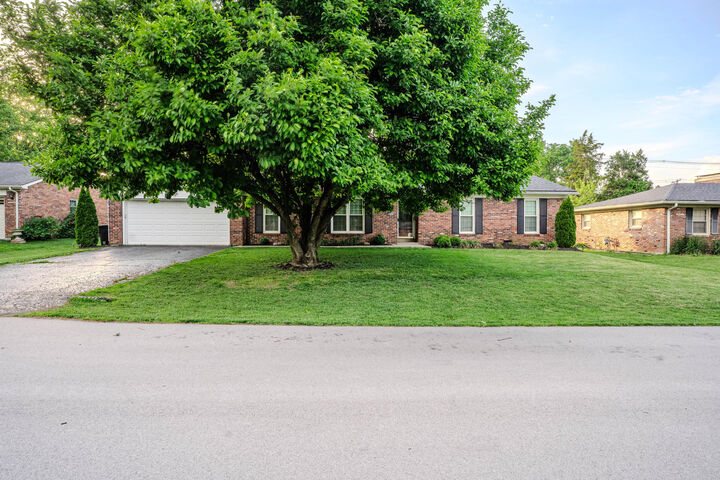 Property Photo:  1229 Miami Trail  KY 40601 