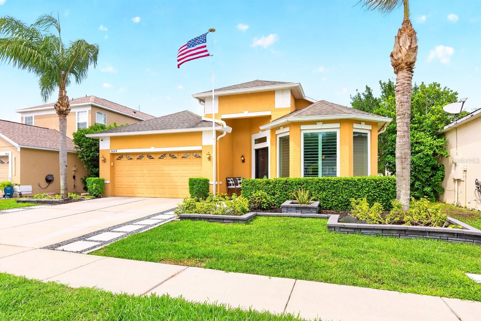 Property Photo:  9644 Heron Pointe Drive  FL 32832 
