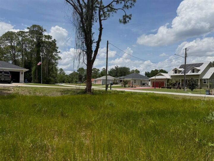Property Photo:  5211 Lake Haven Boulevard  FL 33875 