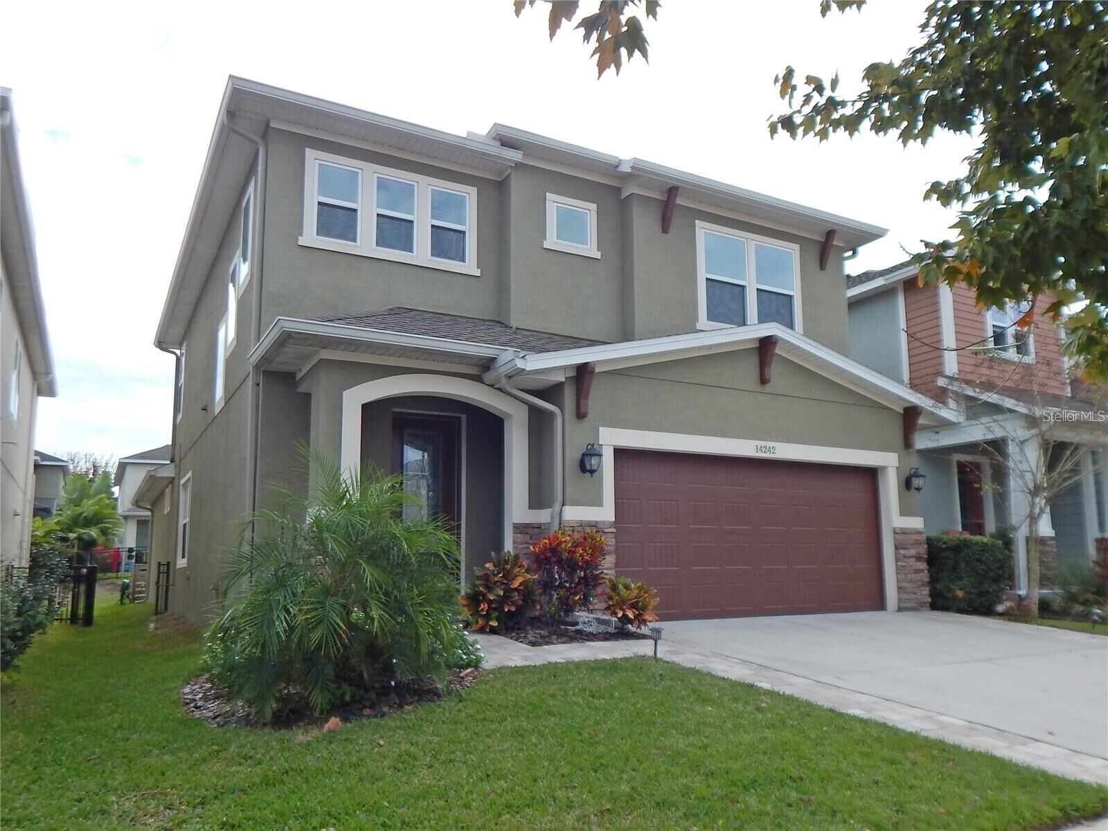 Property Photo: 14242 Natures Reserve Drive FL 33547