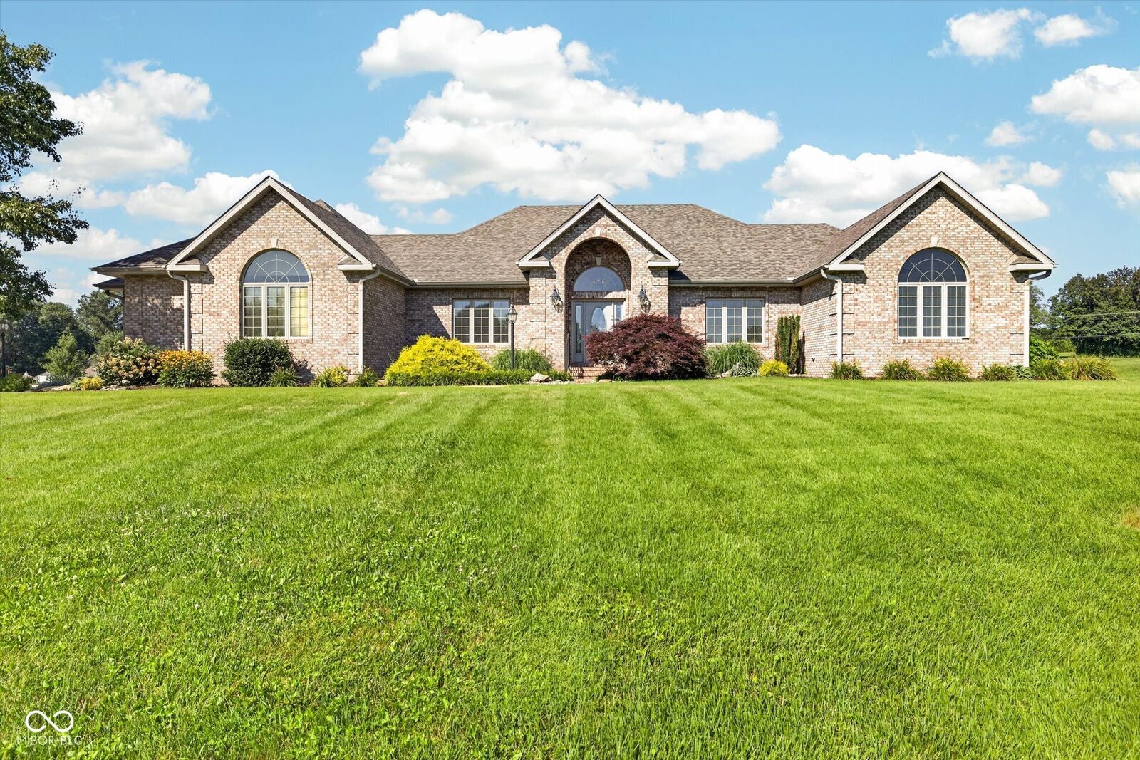 Property Photo: 675 N Auburn Ridge Drive IN 47441
