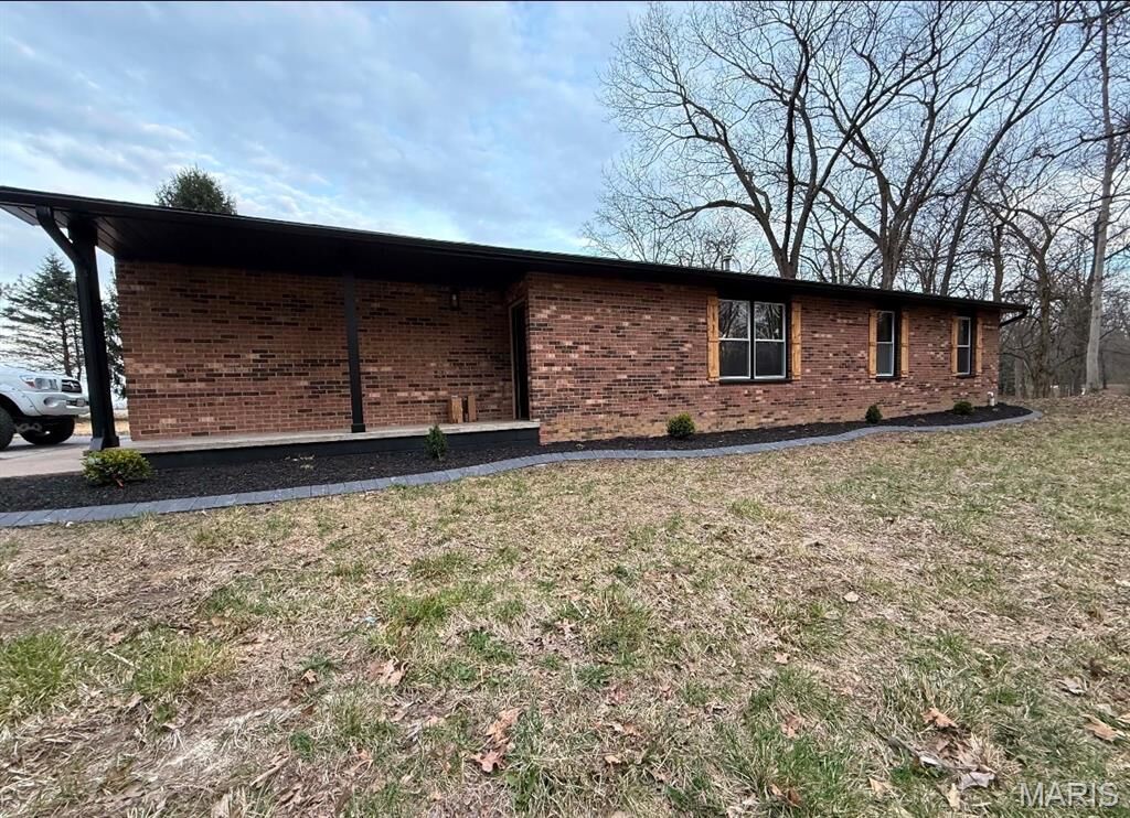 Property Photo:  2936 Chelsea Lane  IL 62012 