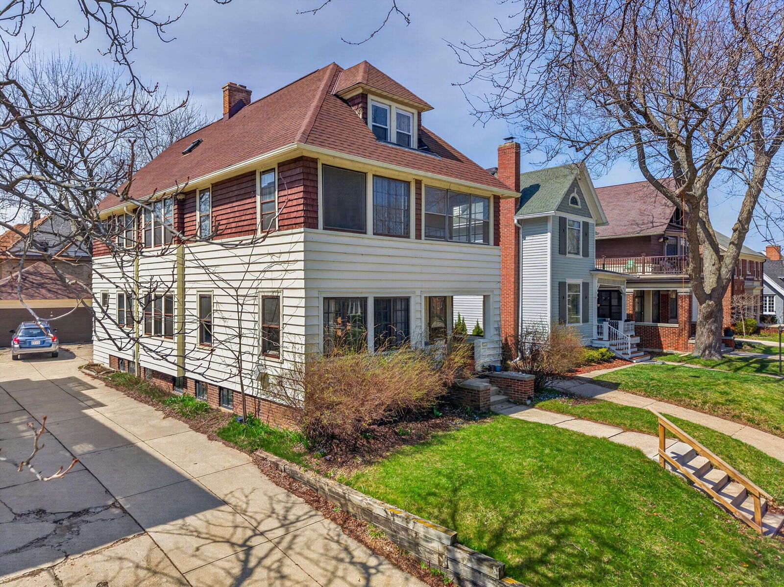 Property Photo:  3313 N Summit Ave 3315  WI 53211 