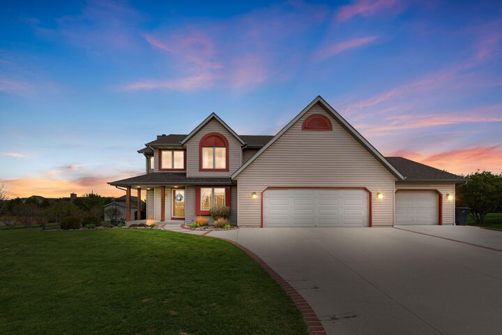 Property Photo: 248 Bastogne Ct WI 53004