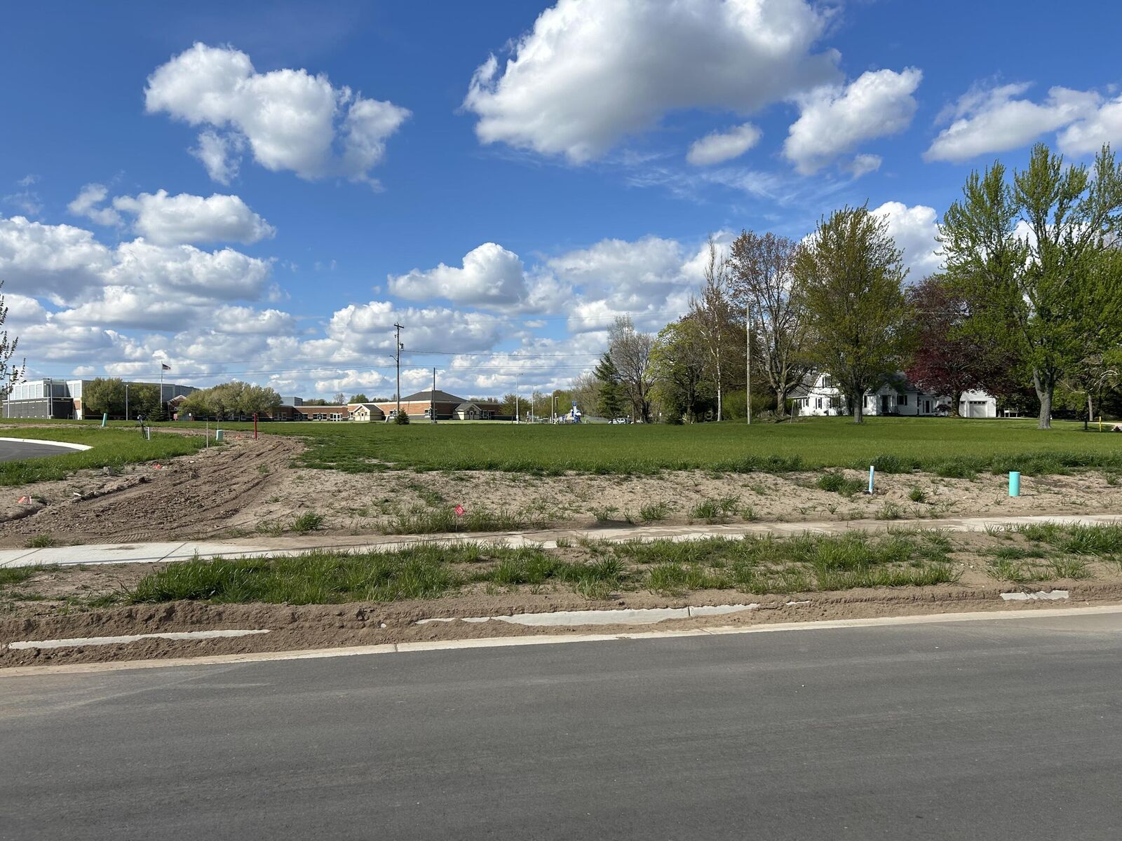 Property Photo:  101 N Orchard Avenue  MI 49412 