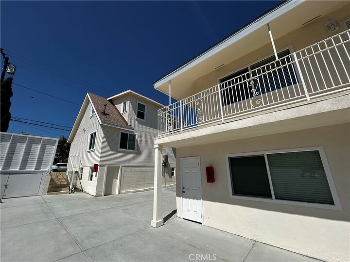 Property Photo:  2720 E Wall Street  CA 90755 