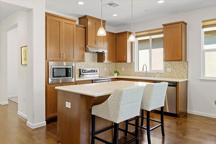 Property Photo:  1419 Cypress Lane  CA 95667 