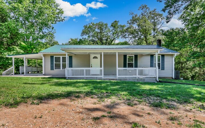 Property Photo:  1406 Canton Blue Springs Rd  KY 42211 