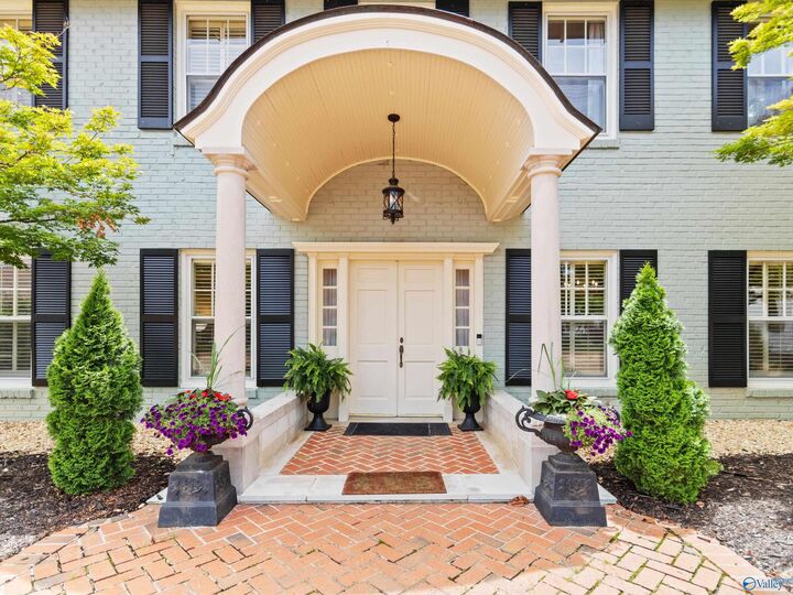 Property Photo:  306 E Washington Street  AL 35611 