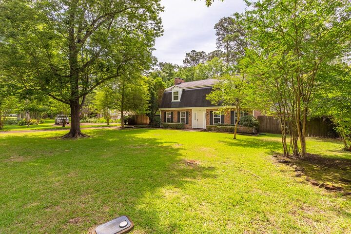 Property Photo:  1209 Wildbriar Drive  TX 75904 