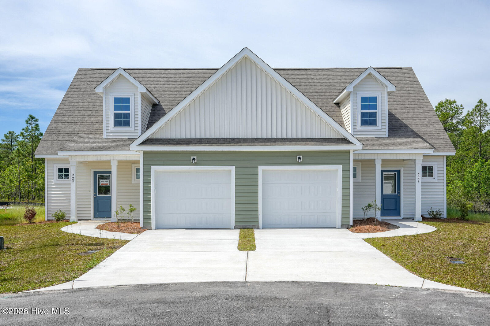 Property Photo:  225 Sandpiper Place  NC 28445 