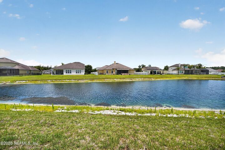 Property Photo:  1456 Coopers Hawk Way  FL 32068 
